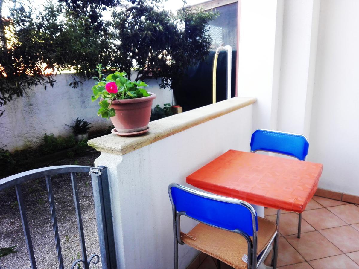 Li Pusciai Bed and Breakfast Cocumola Εξωτερικό φωτογραφία