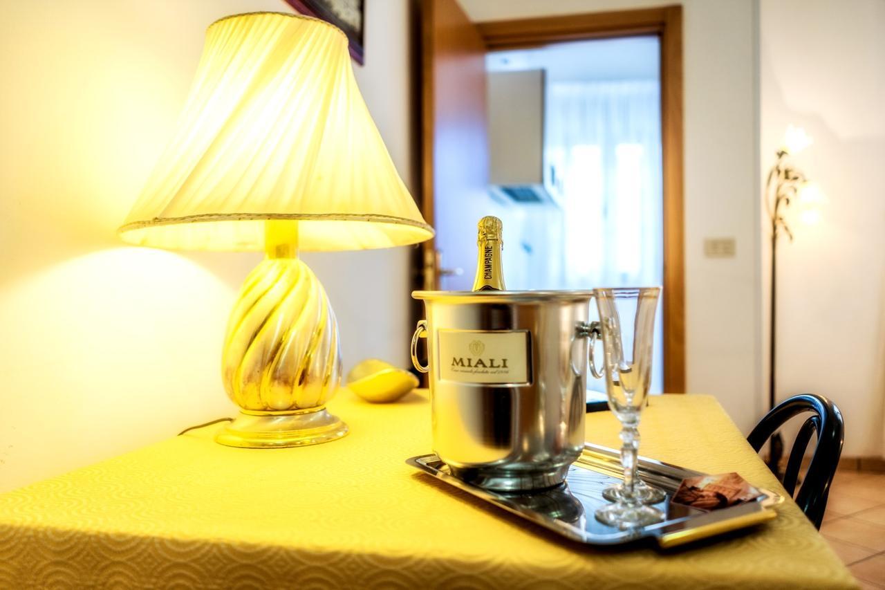 Li Pusciai Bed and Breakfast Cocumola Εξωτερικό φωτογραφία